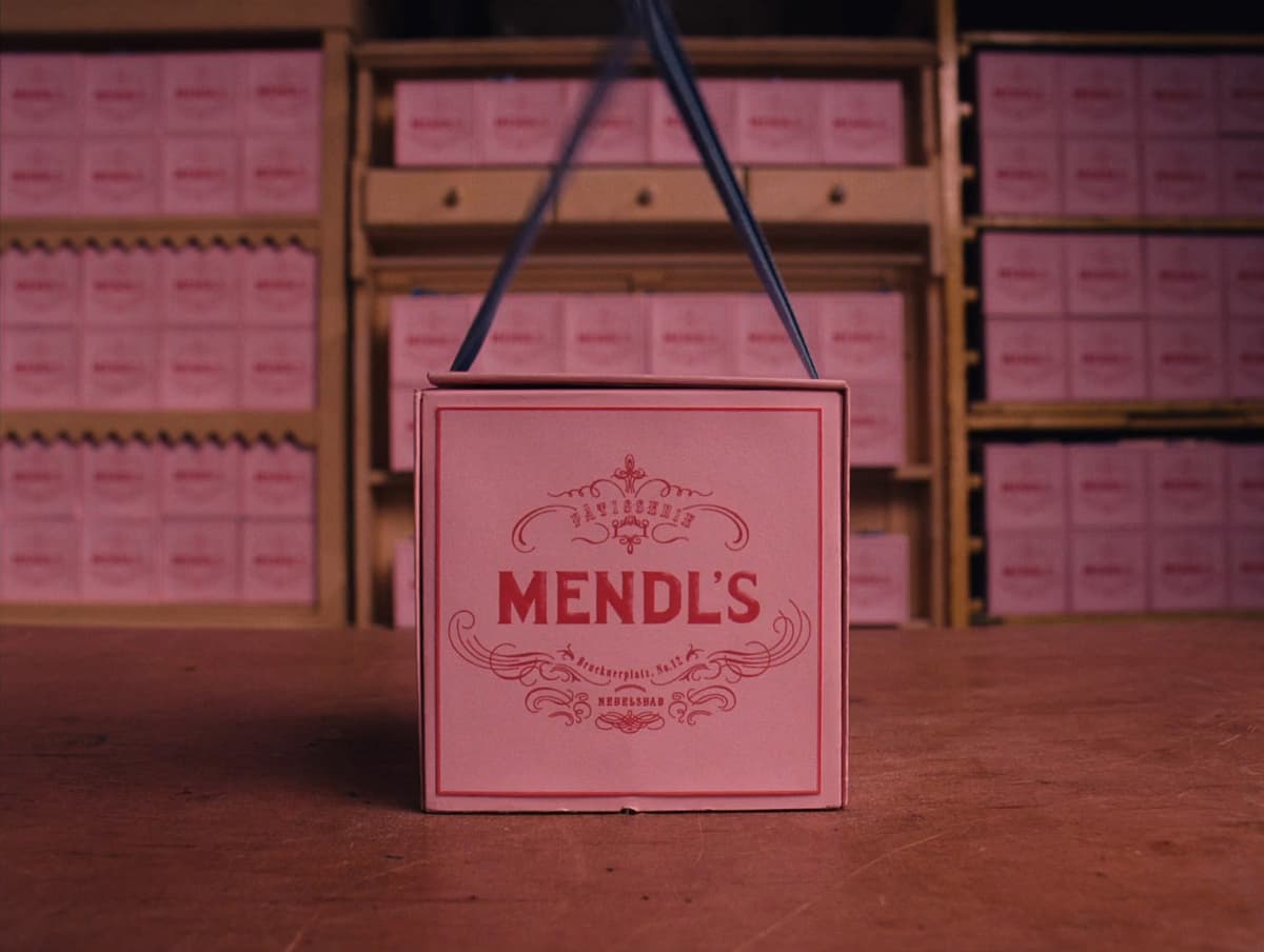 Mendl's box close-up